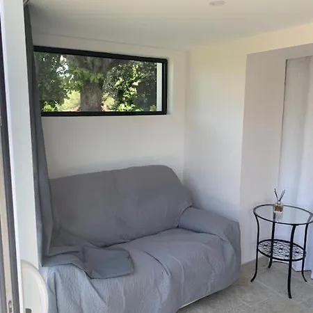 Apartment Terre De Lumiere 2.