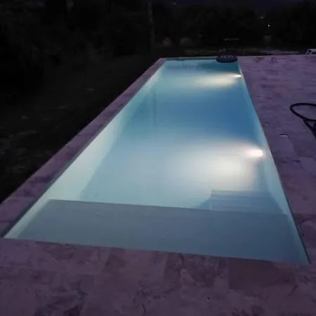 Apartment Terre De Lumiere 2.
